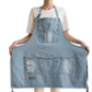 Delantal de cocina vintage jeans Ranty azul claro vista frontal con tirantes ajustables.