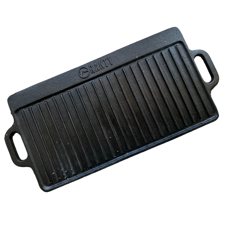 Plancha de hierro fundido Ranty con superficie estriada para marcas de parrilla, logo en relieve y asas ergonómicas
